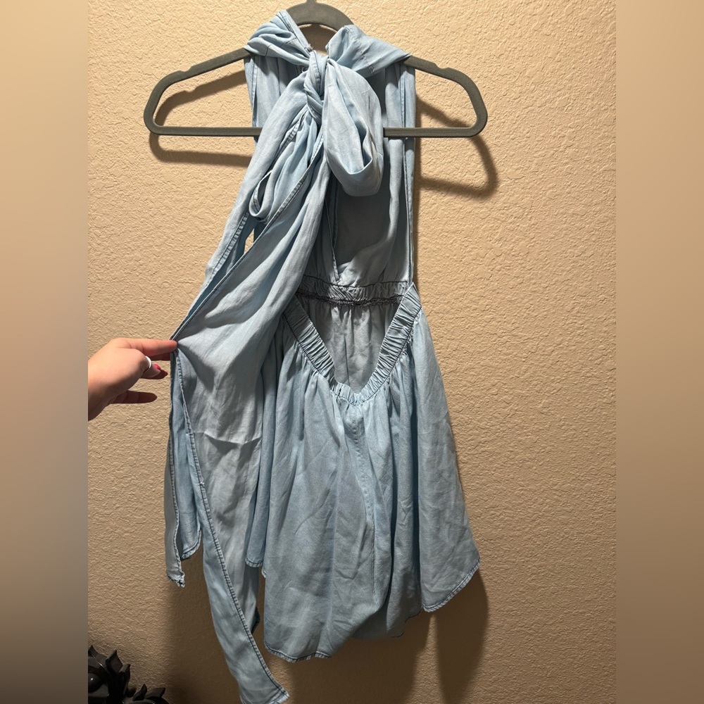 Deep V Open Back Romper size L - Picture 4 of 5